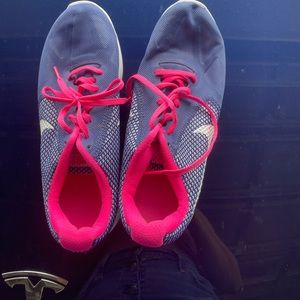 Nike women’s shoes